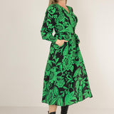 Kelly green wrap midi dress - Green - Mönstrad, vadlång omlottklänning