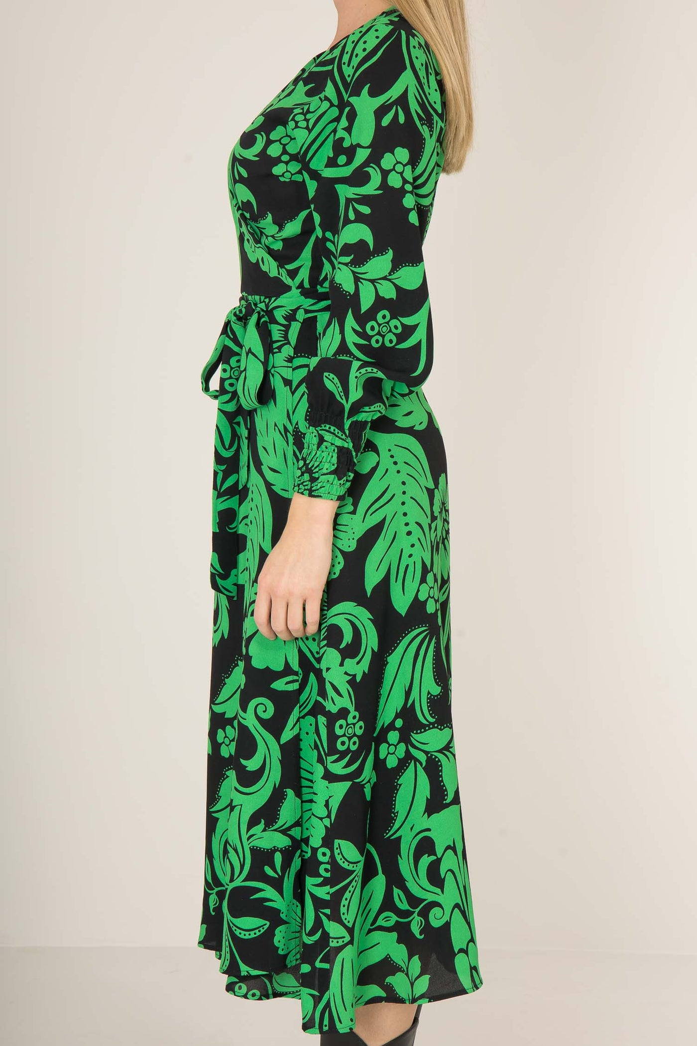 Kelly green wrap midi dress - Green - Mönstrad, vadlång omlottklänning