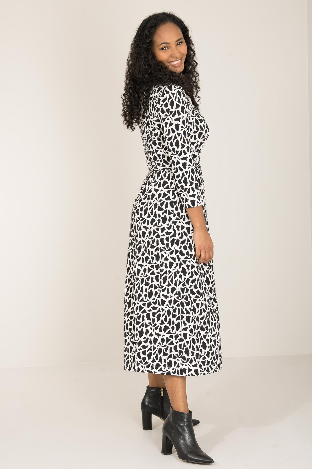 Forever mine placket printed midi jersey dress - Black - Vadlång klänning med krage i trikå