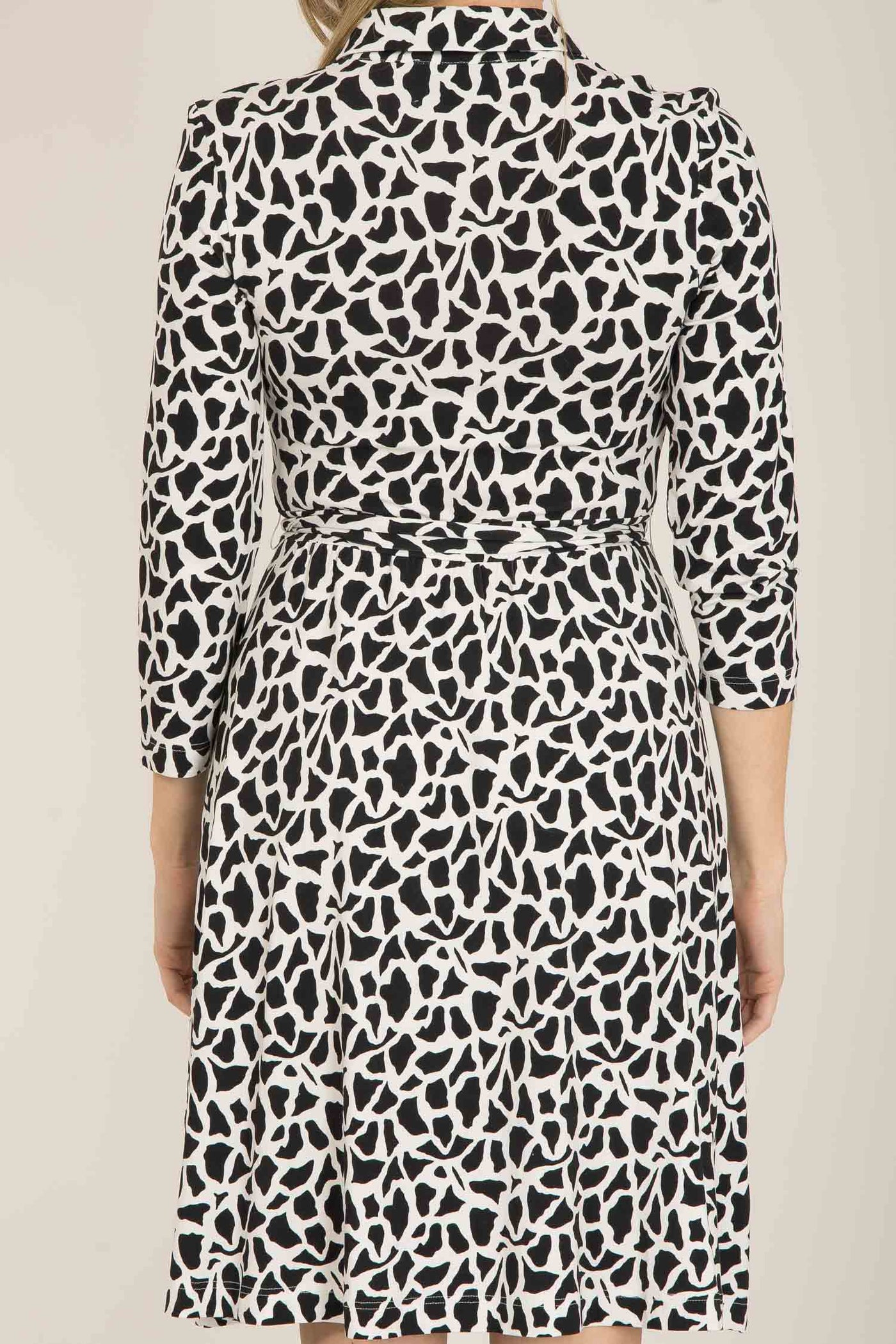 Forever mine placket printed short jersey dress - Black - Knälång klänning med krage i trikå
