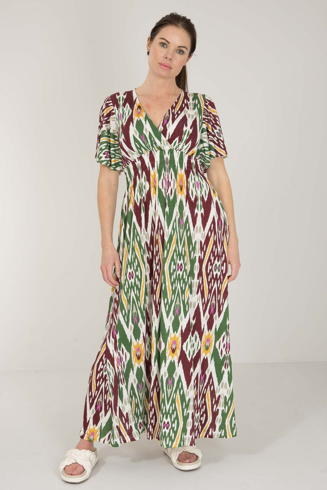 My smocked jersey long dress - Khaki green - Mönstrad ankellång trikåklänning med smock