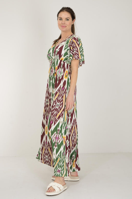 My smocked jersey long dress - Khaki green - Mönstrad ankellång trikåklänning med smock