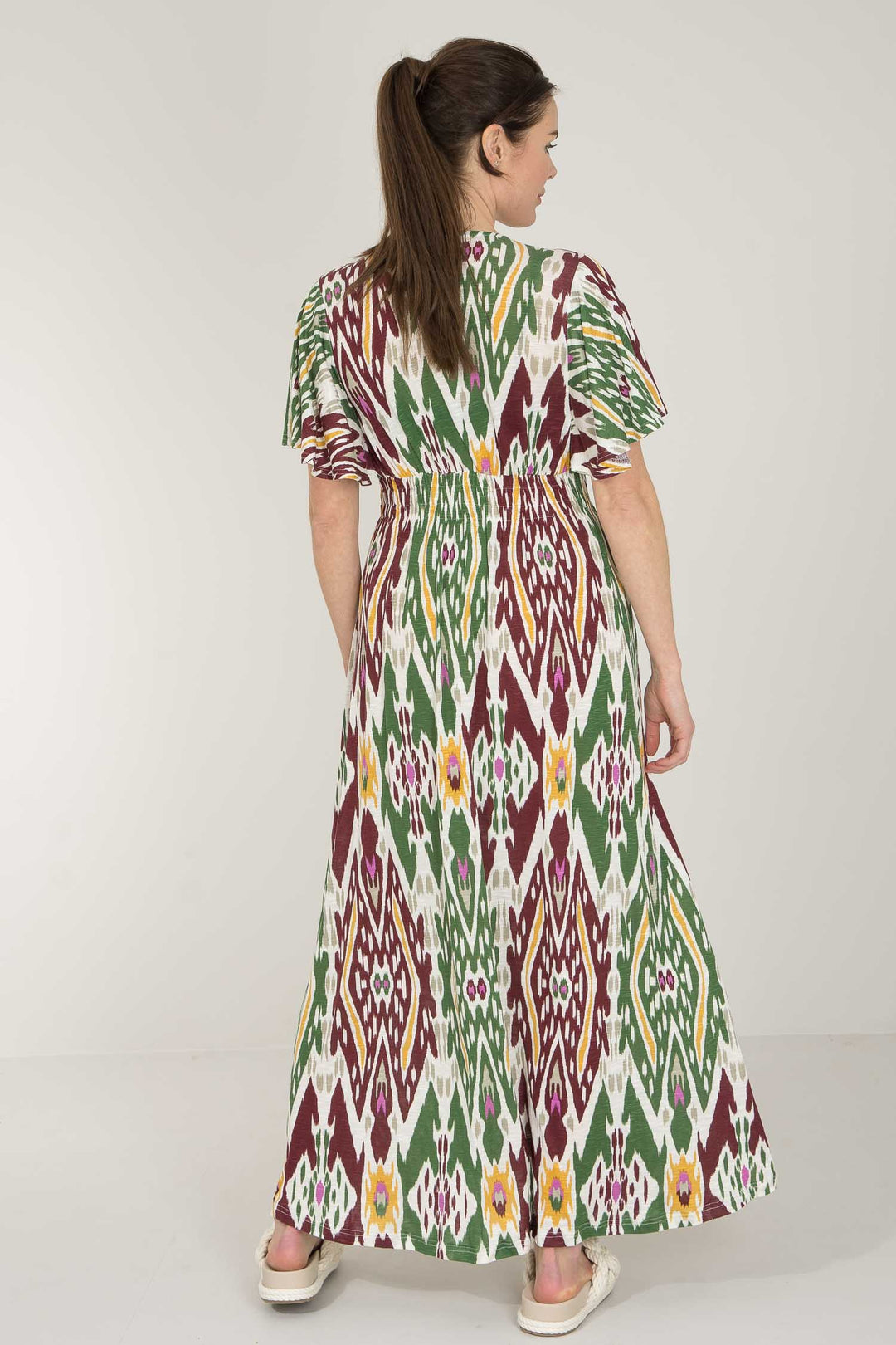 My smocked jersey long dress - Khaki green - Mönstrad ankellång trikåklänning med smock