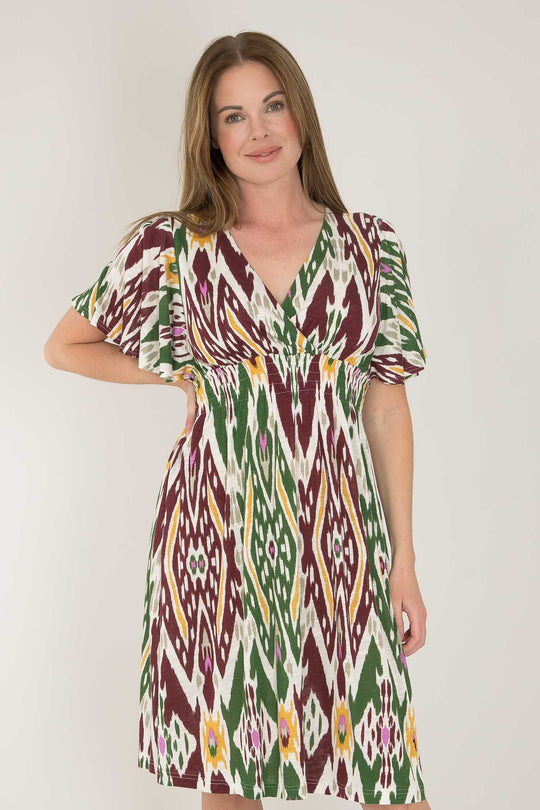 My smocked jersey short dress - Khaki green - Mönstrad knälång trikåklänning med smock