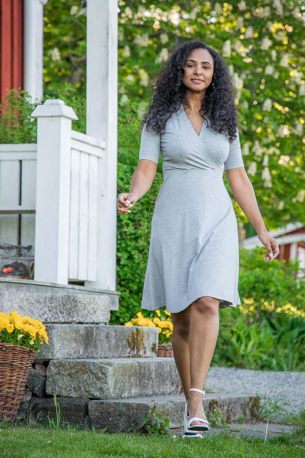 My most comfy short jersey dress - Grey melange - Gråmelerad, knälång klänning i trikå
