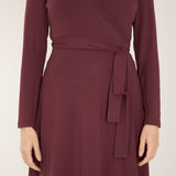 Bestie short wrap jersey dress - Burgundy - Knälång, brunröd omlottklänning i trikå