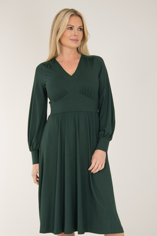 Nina jersey dress - Bottle green - Knälång, grön klänning i trikå