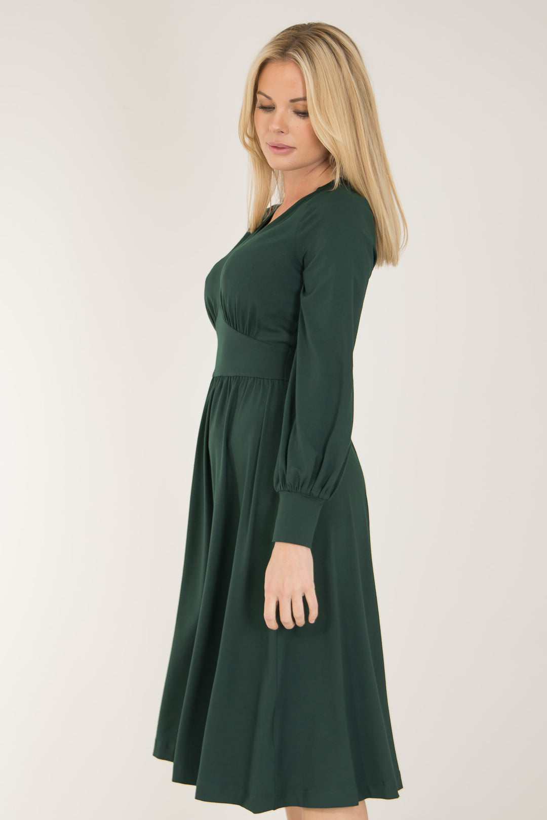 Nina jersey dress - Bottle green - Knälång, grön klänning i trikå