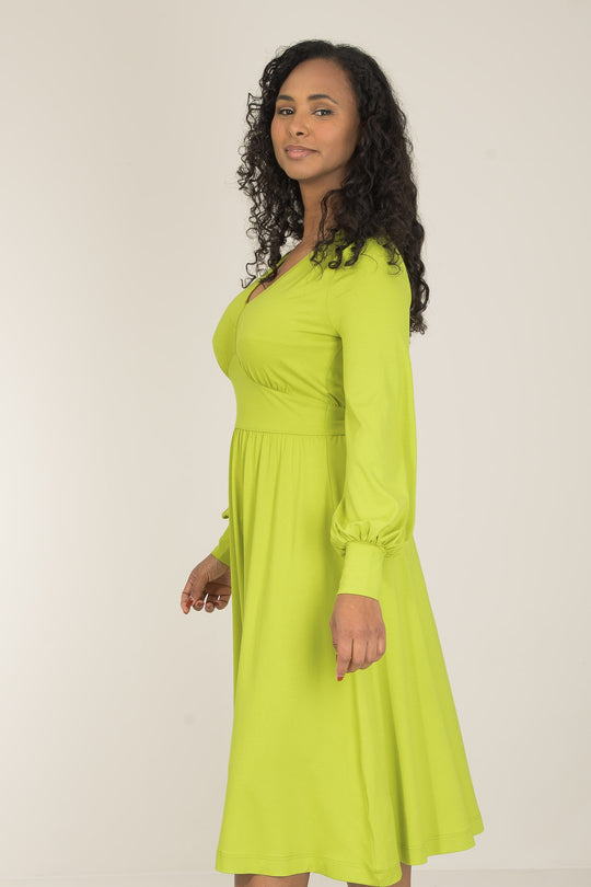 Nina jersey dress - Lime - Knälång, limefärgad klänning i trikå