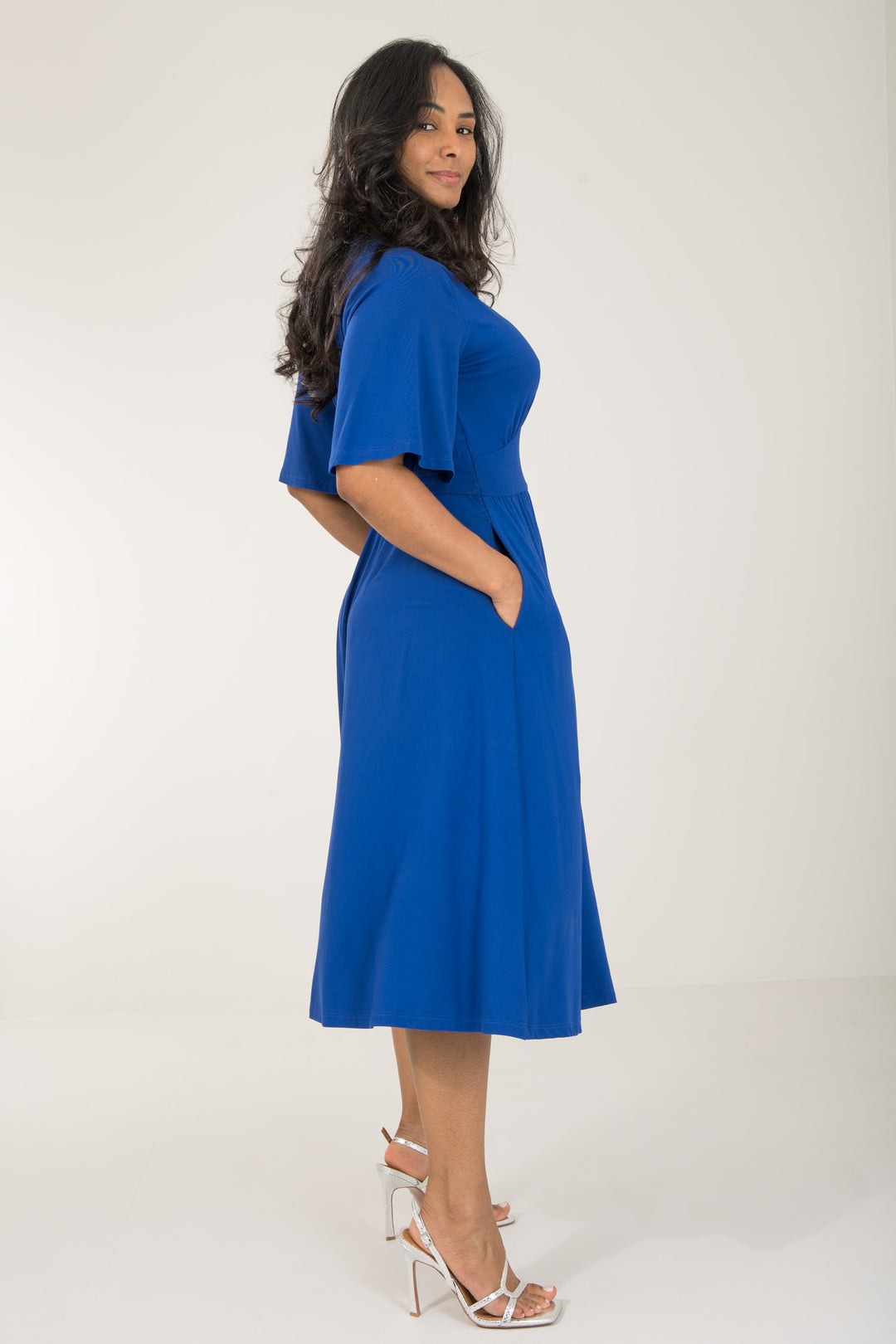 Nina jersey dress bell sleeve- Cobolt Blue - Koboltblå klänning i trikå