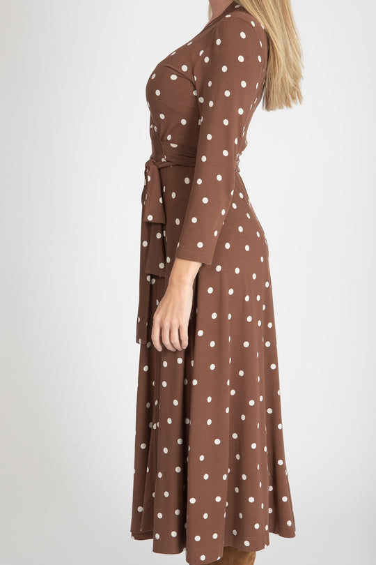 Bestie printed midi wrap jersey dress - Brown dot - Vadlång omlottklänning i trikå