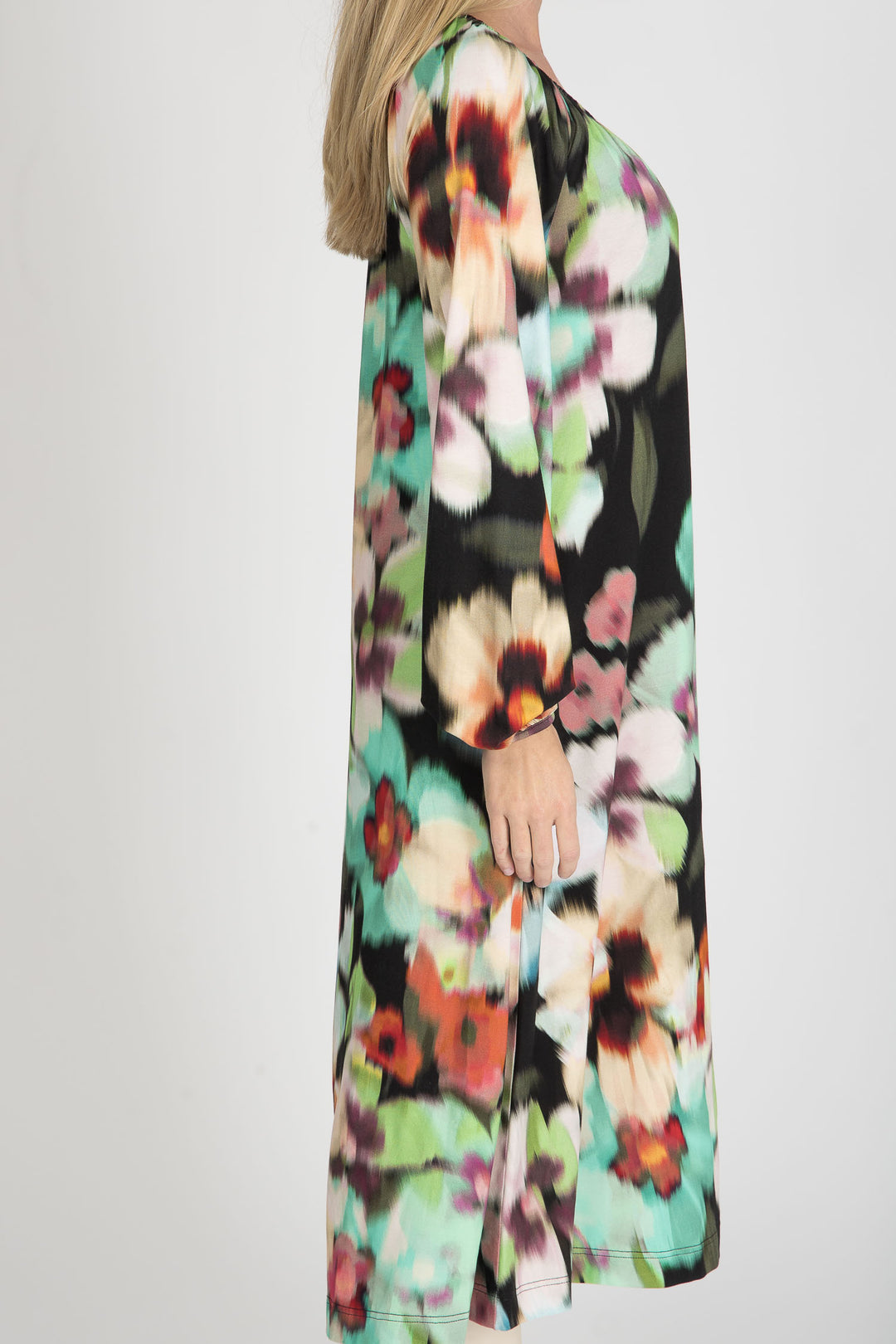 A-lined belted midi jersey dress - Black
