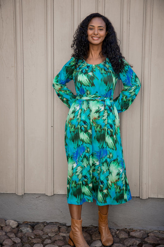 A-lined belted midi jersey dress - Blue-green