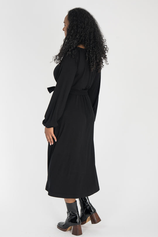 A-lined belted midi jersey dress - Black