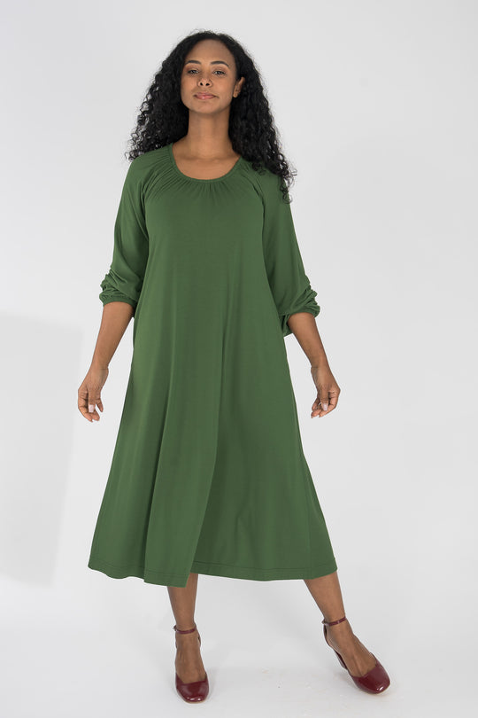 A-lined belted midi jersey dress - Forrest green