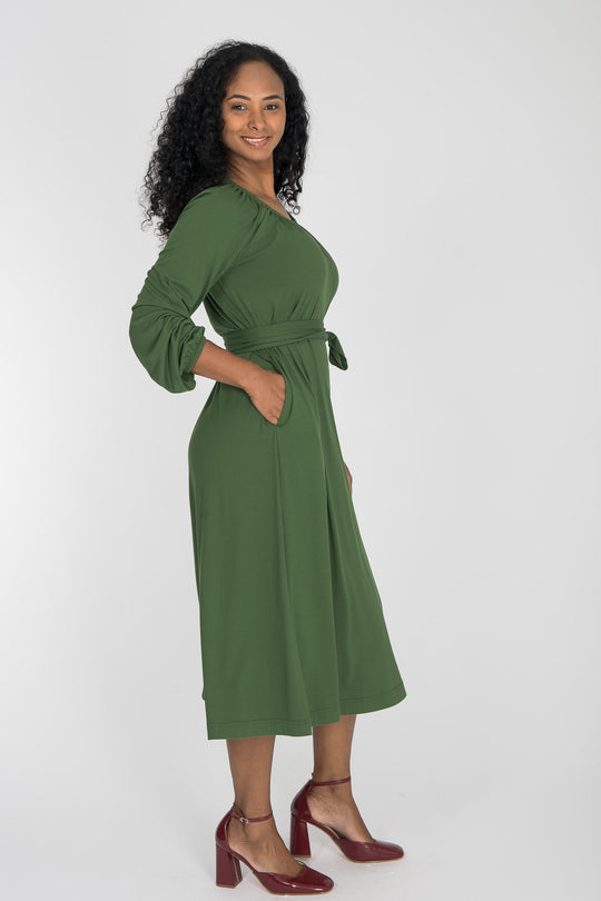 A-lined belted midi jersey dress - Forrest green