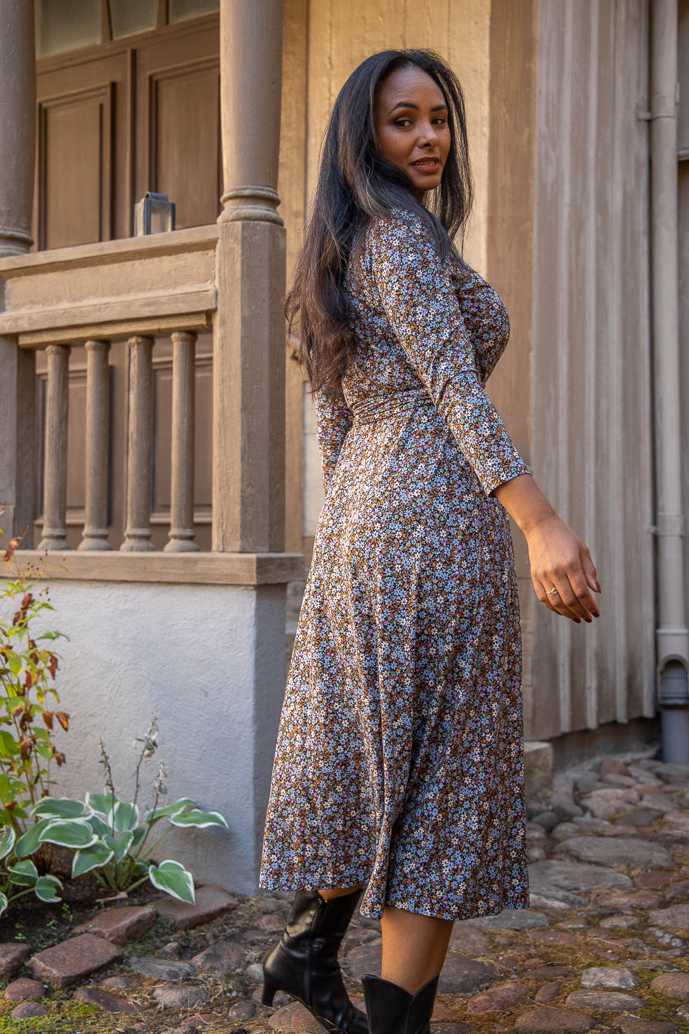 Bestie midi wrap jersey dress - Brown flowers