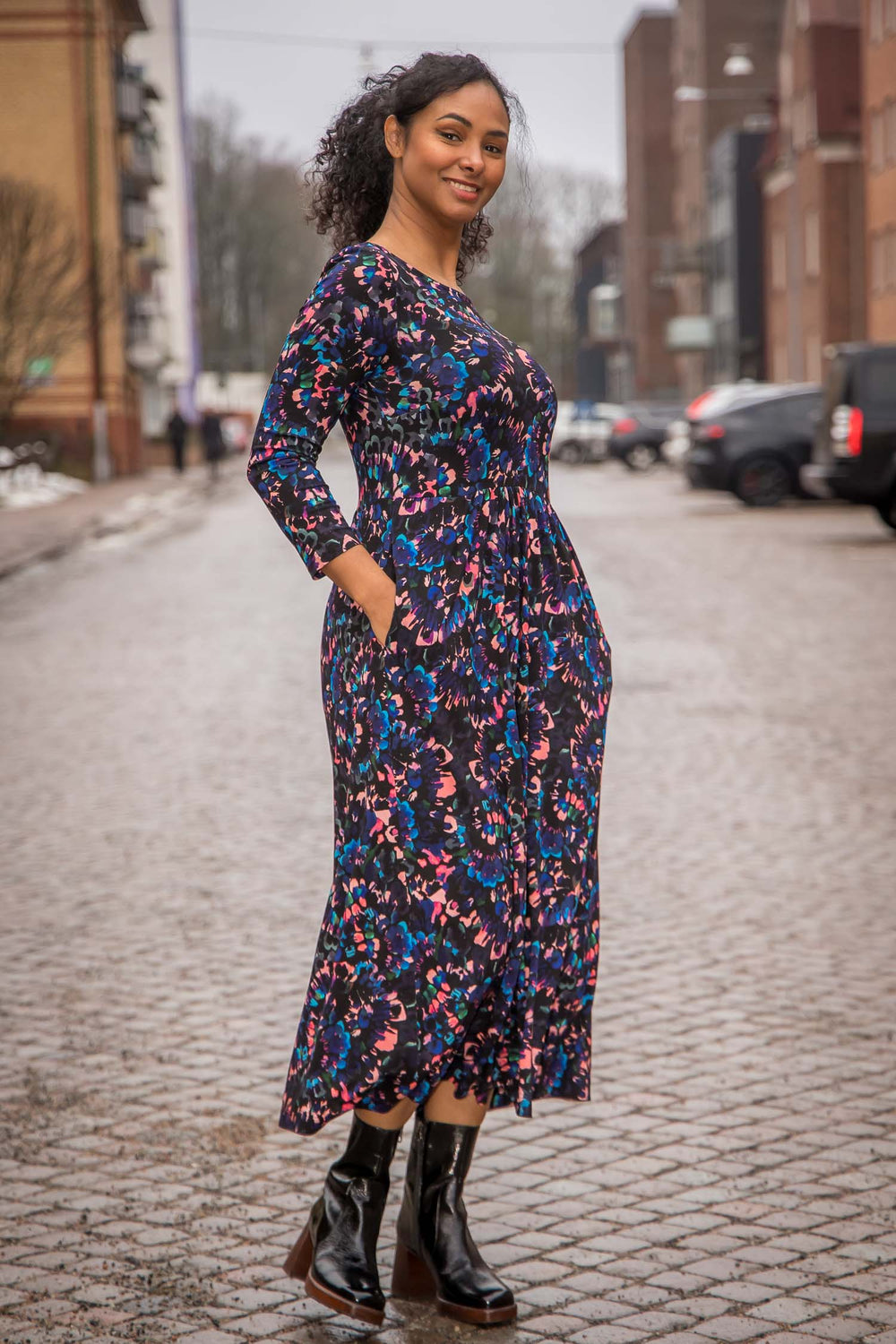 Ideal printed midi jersey dress - Blue-Pink