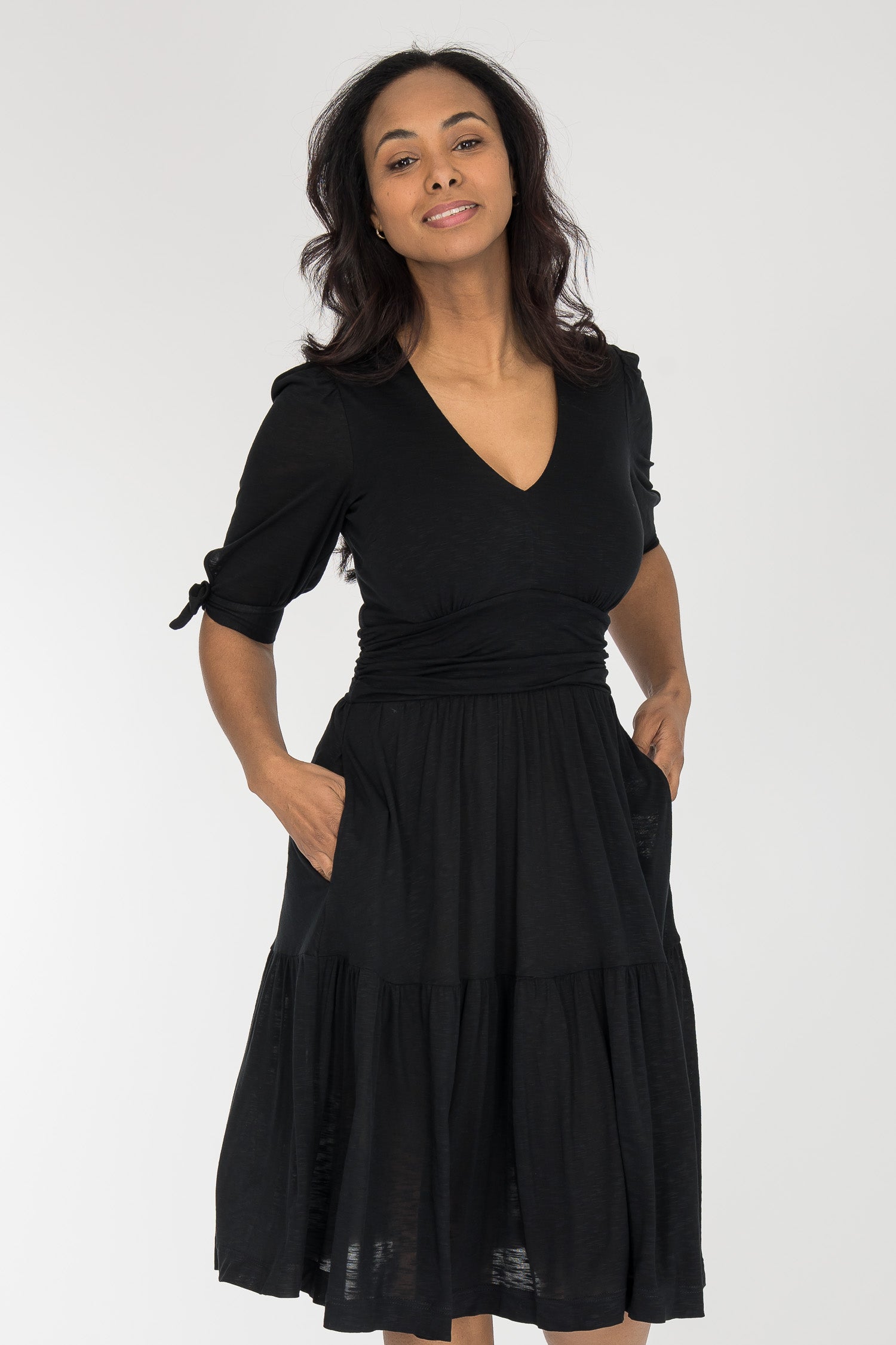 Flowy short jersey dress - Black Pure Female Flowy short jersey dress - Black Pure Female