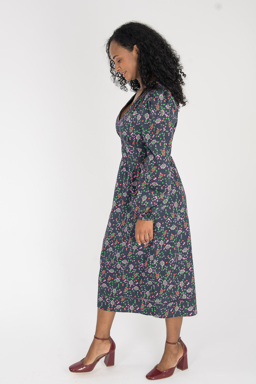 Cotton V-neck midi dress - Navy flowers