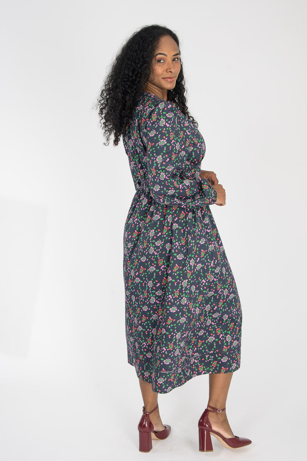 Cotton V-neck midi dress - Navy flowers