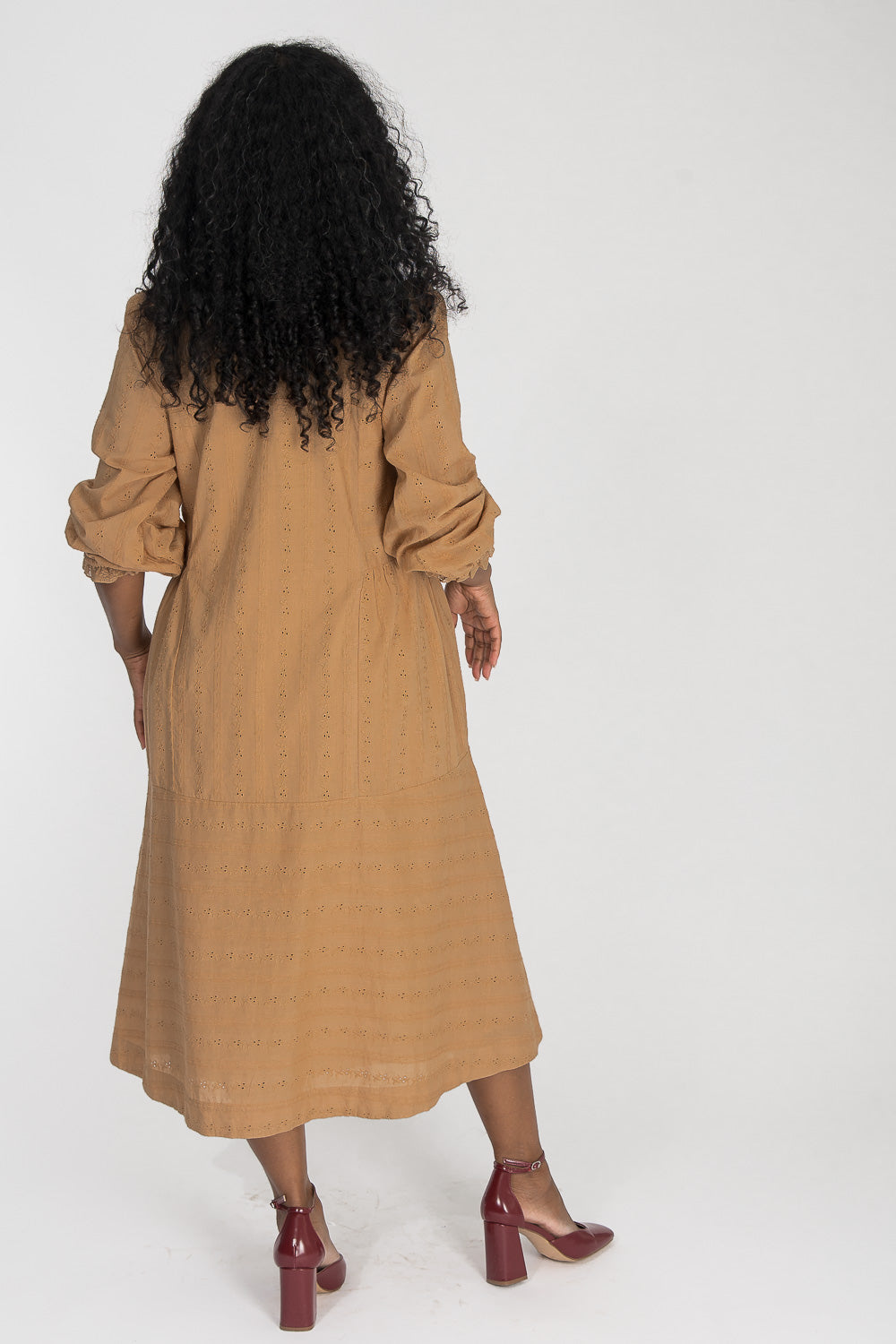 Cotton lace midi dress - Sand