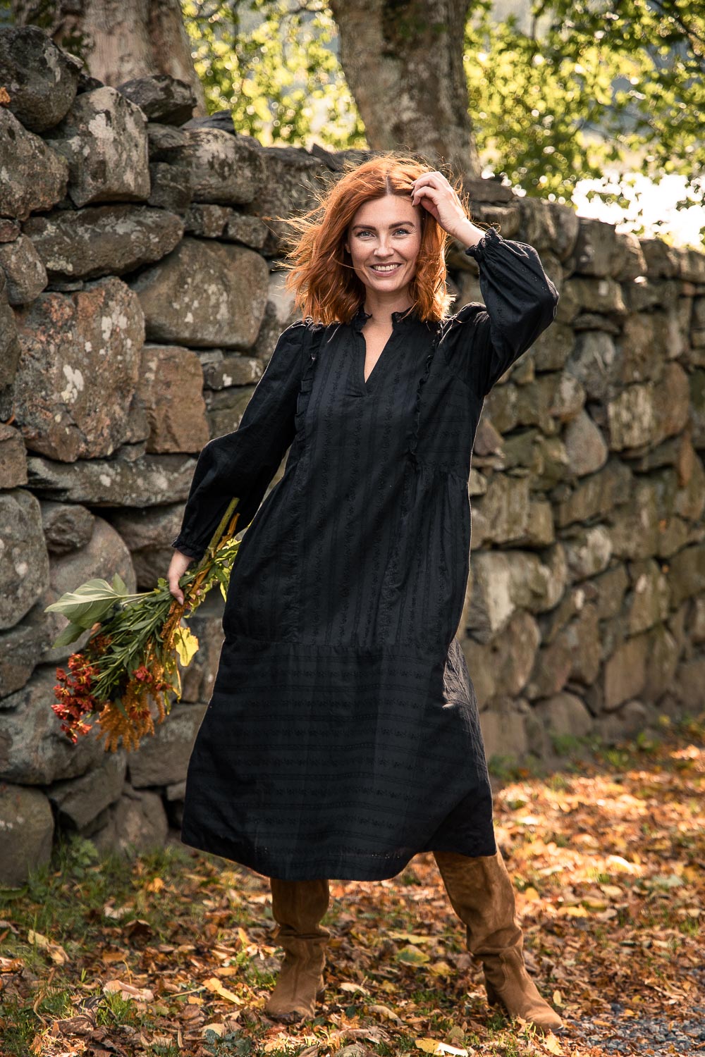 Cotton lace midi dress - Black