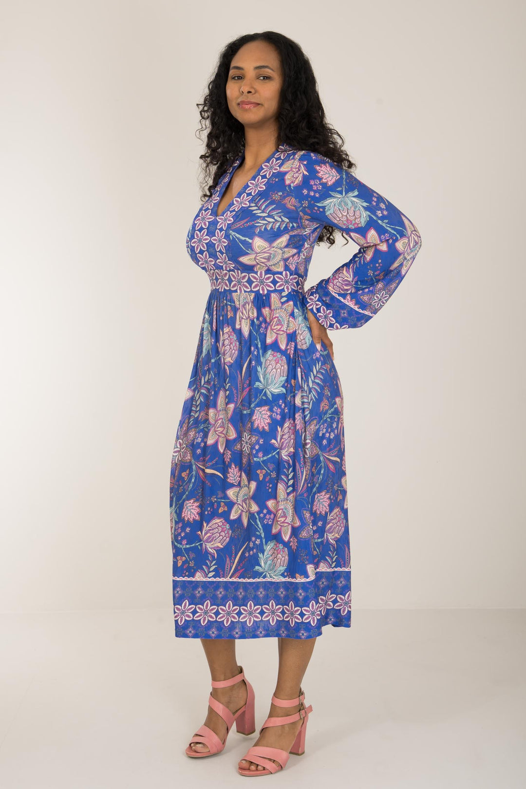 Pure boho midi jersey dress - Blue-Pink - Mönstrad vadlång trikåklänning