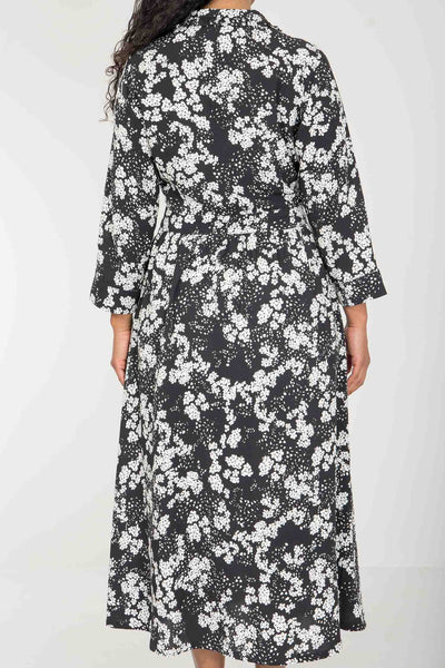 Pure EcoVero woven viscose midi dress - Black - Svart-vit mönstrad, vadlång skjortklänning