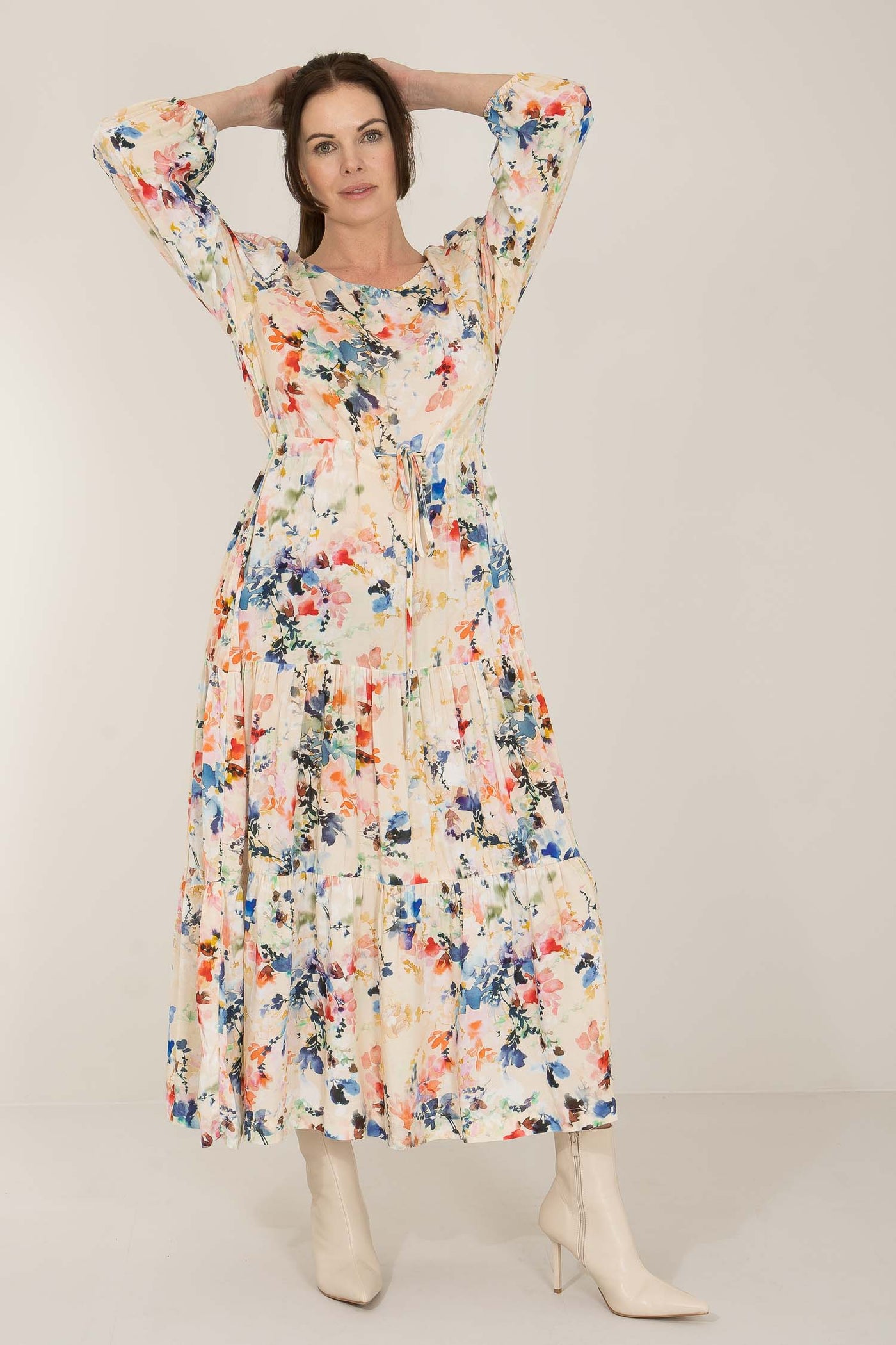 Fuzzy flower long dress - Multi palette - Mönstrad lång klänning med dragsko