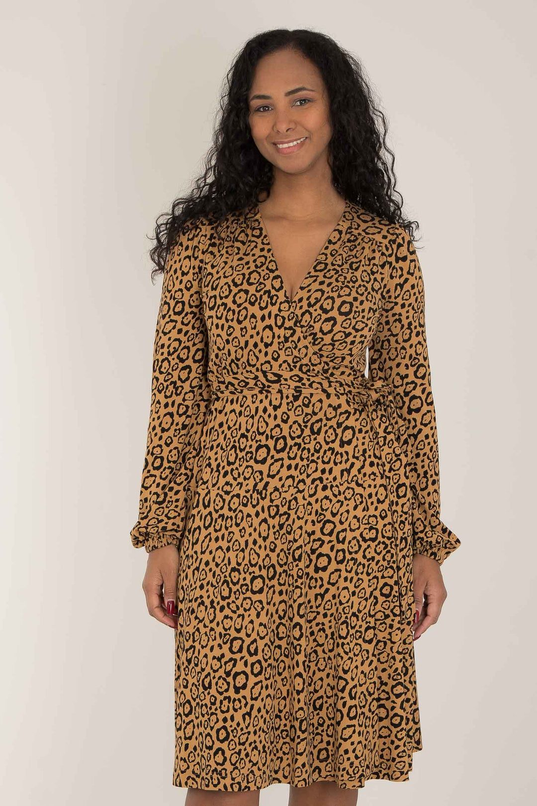 Puff sleeve printed short wrap jersey dress - Brown Leo - Leopardmönstrad omlottklänning i trikå