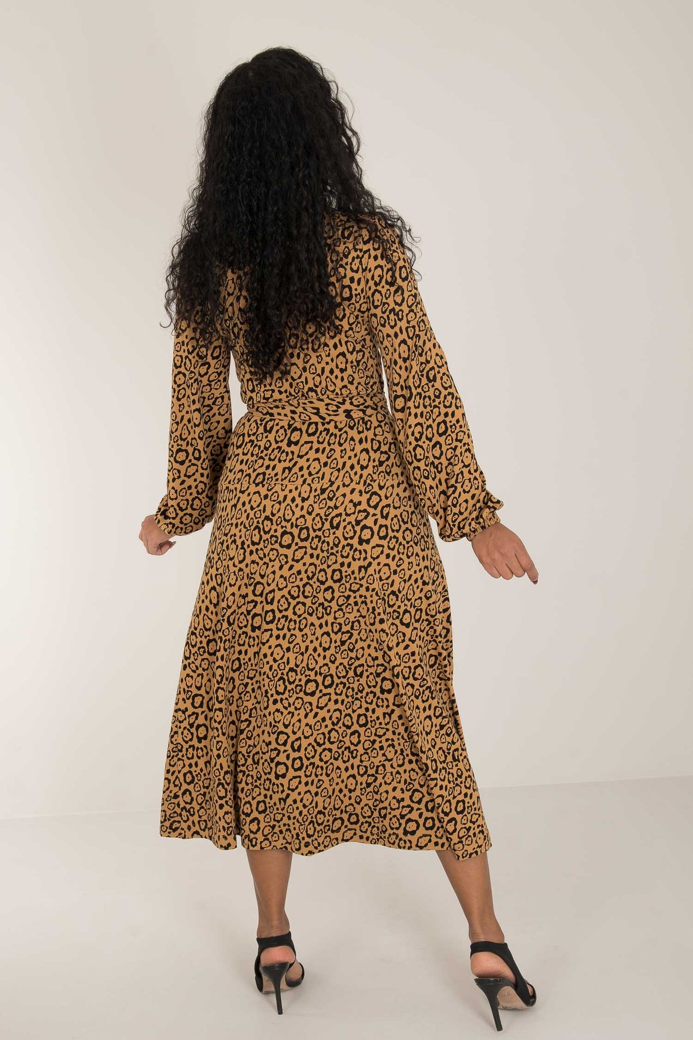 Puff sleeve printed midi wrap jersey dress - Brown Leo - Leopardmönstrad omlottklänning i trikå