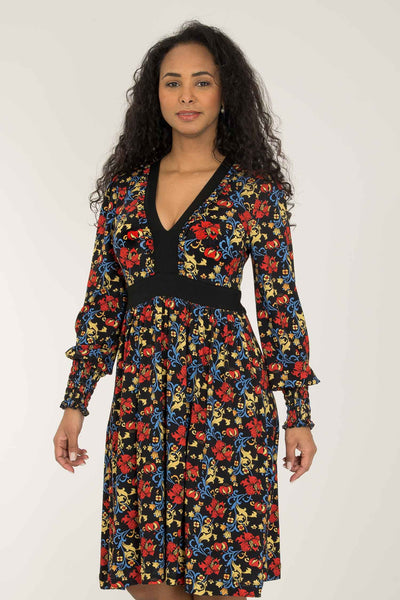V-neck ruffle printed short jersey dress - Black - Knälång, mönstrad klänning i trikå