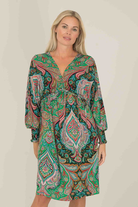 Bianca loose fit jersey dress - Green - Knälång paisleymönstrad klänning i trikå