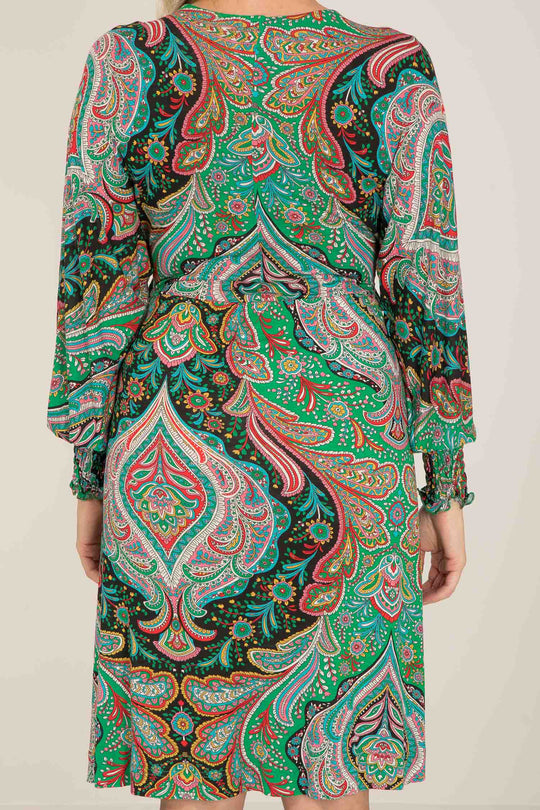 Bianca loose fit jersey dress - Green - Knälång paisleymönstrad klänning i trikå
