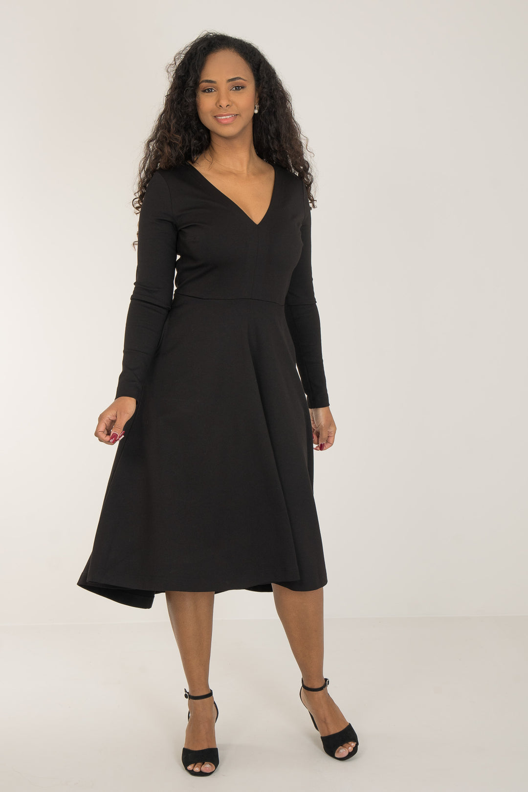 Heavy jersey wide skirt dress - Black - Svart, stretchig klänning med vid kjol