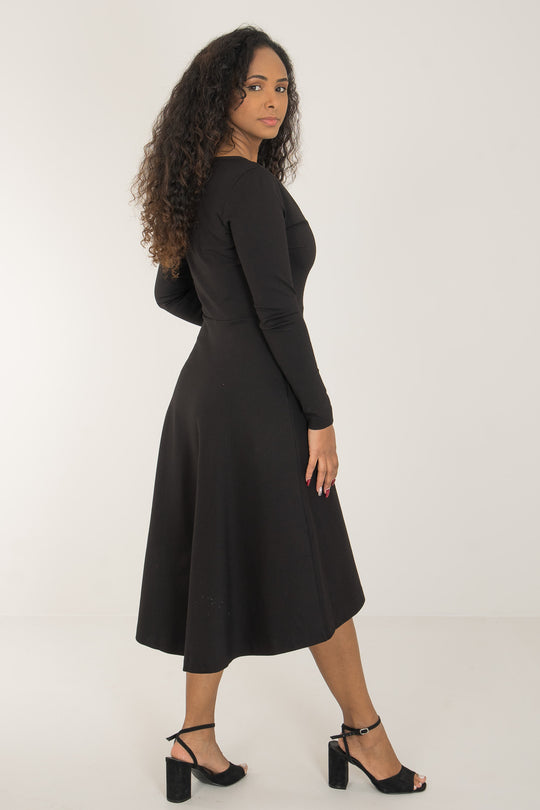 Heavy jersey wide skirt dress - Black - Svart, stretchig klänning med vid kjol