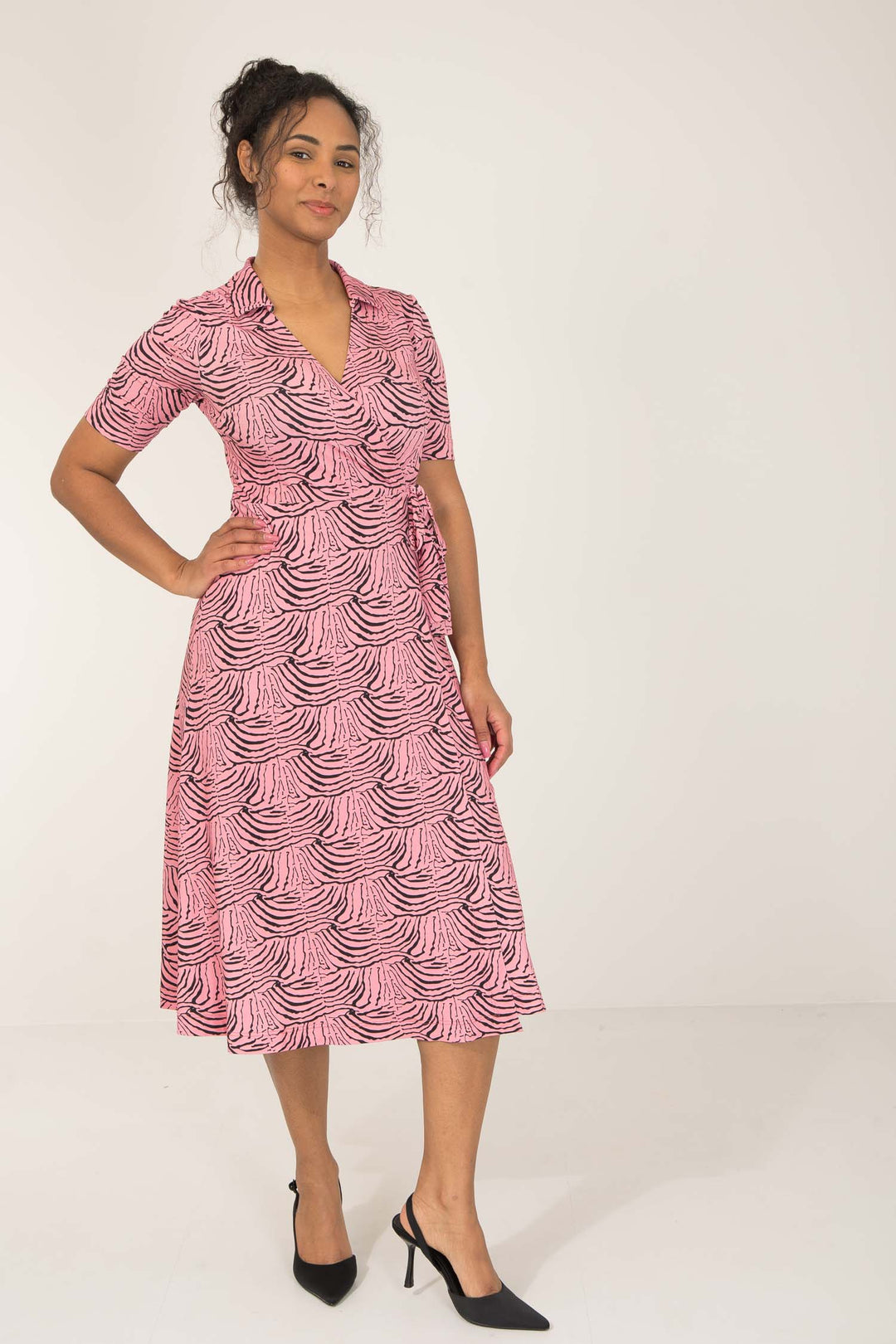 Collar wrap midi jersey dress - Pink - Rosa, vadlång omlottklänning med krage