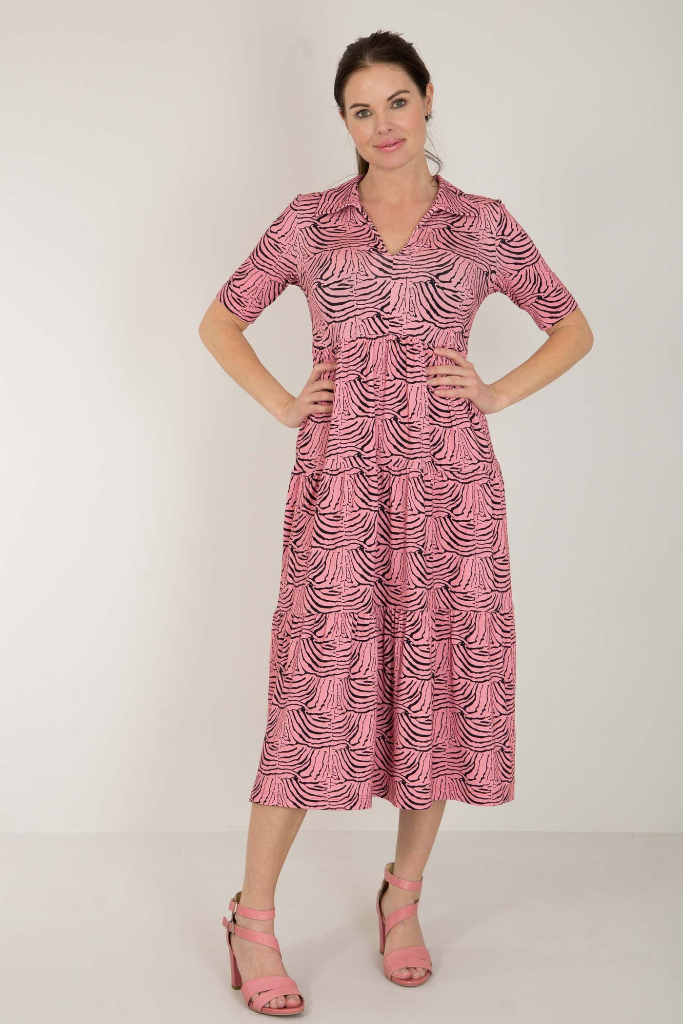 Forever mine collar midi jersey dress - Pink - Rosamönstrad, vadlång klänning med krage