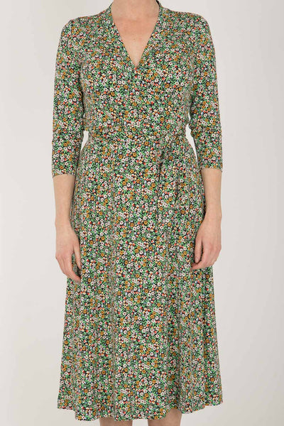 Bestie printed midi wrap jersey dress - Green flower - Vadlång, blommönstrad omlottklänning i trikå