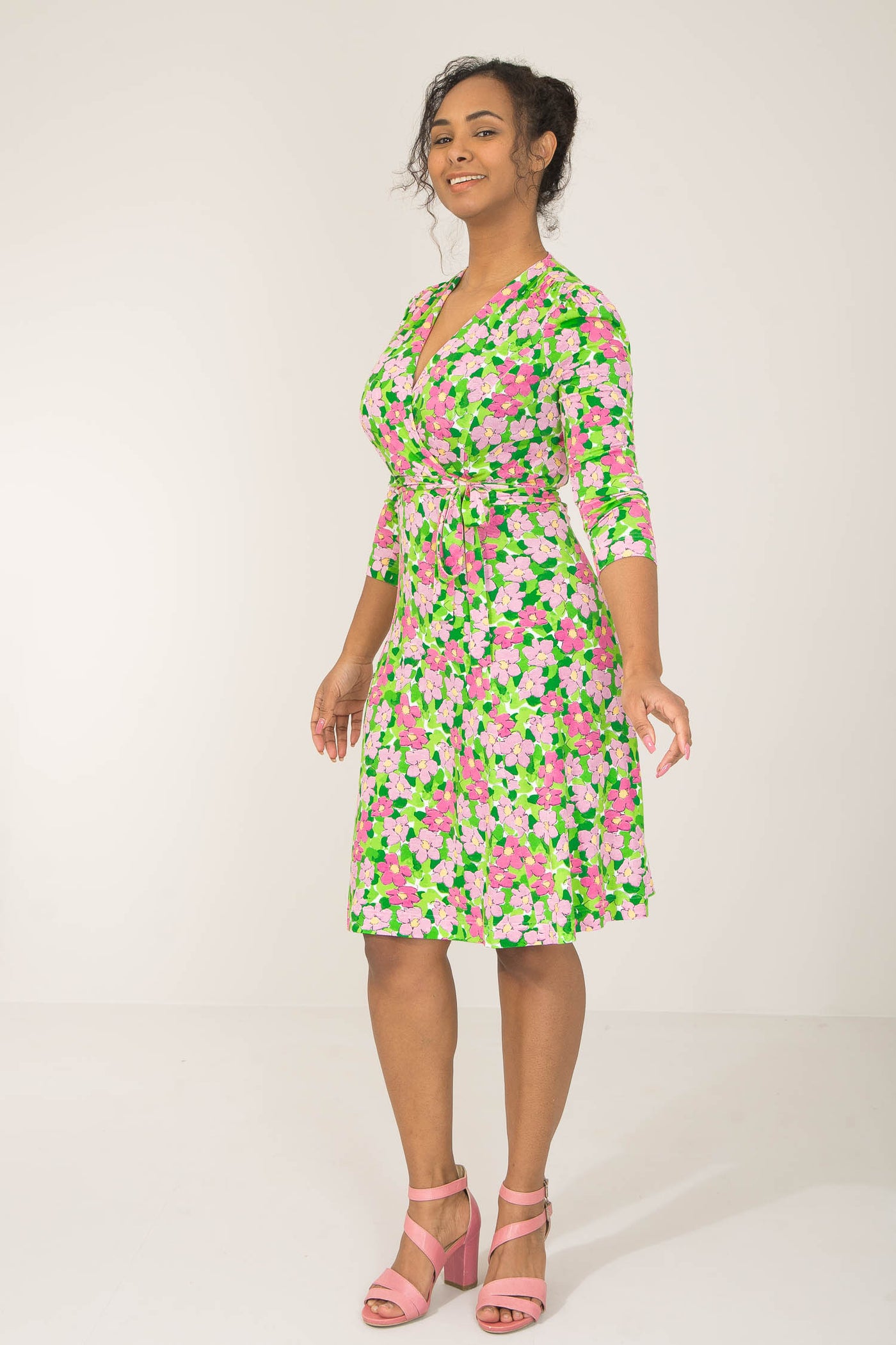 Essential printed short jersey dress - Pink flower - Mönstrad klänning i trikå