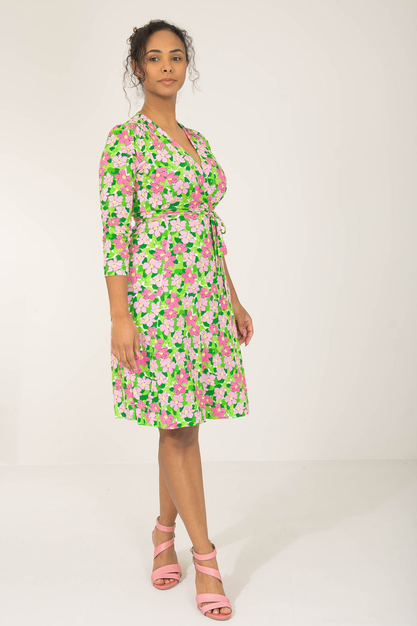 Essential printed short jersey dress - Pink flower - Mönstrad klänning i trikå